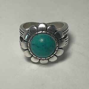 Cabo Brushed SilverTone Ring with Faux Turquoise Flower. Small approx size 6.